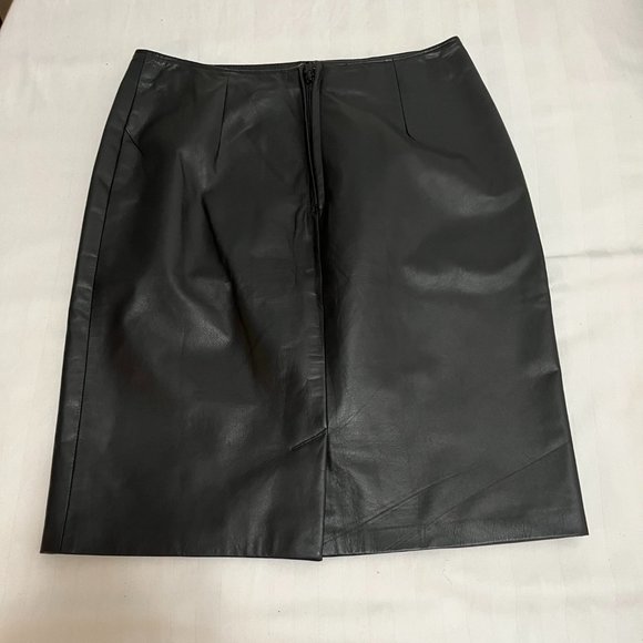 Dimitri Collection Faux Leather Skirt - Picture 3 of 7